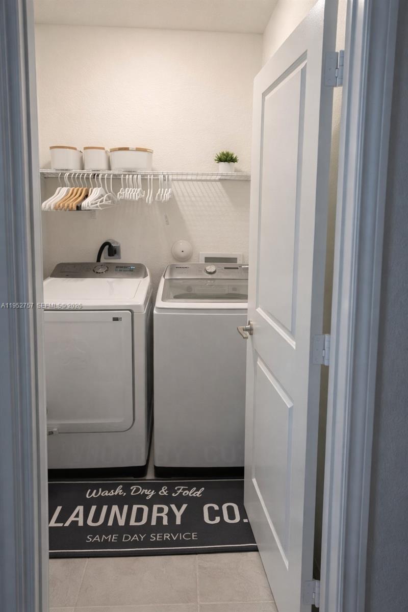 12929 3 / 3 1722 кв.футов $ 2026-01-26 0 Фото