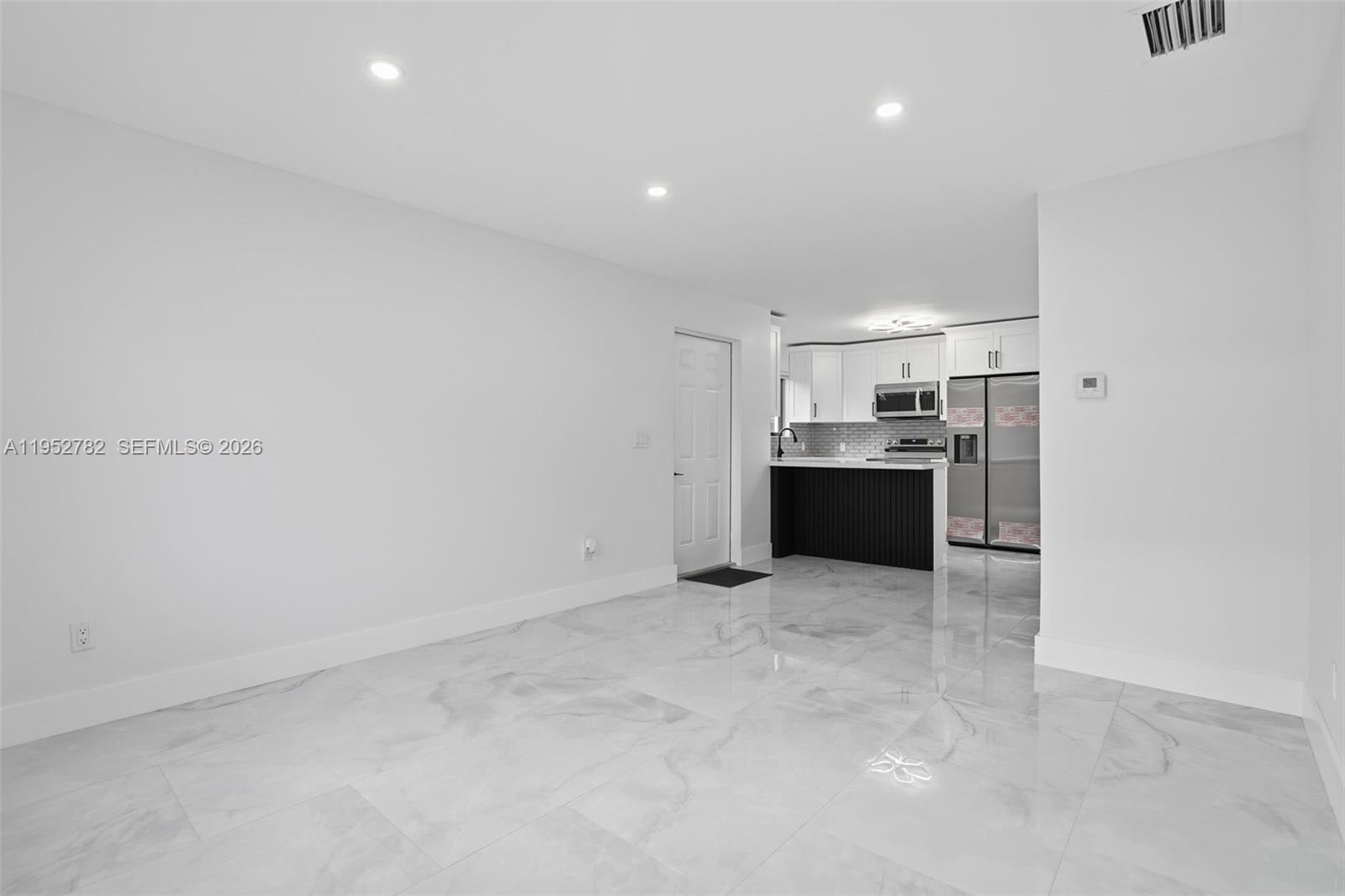   /  2200 sq. ft. $ 2026-01-26 0 Photo