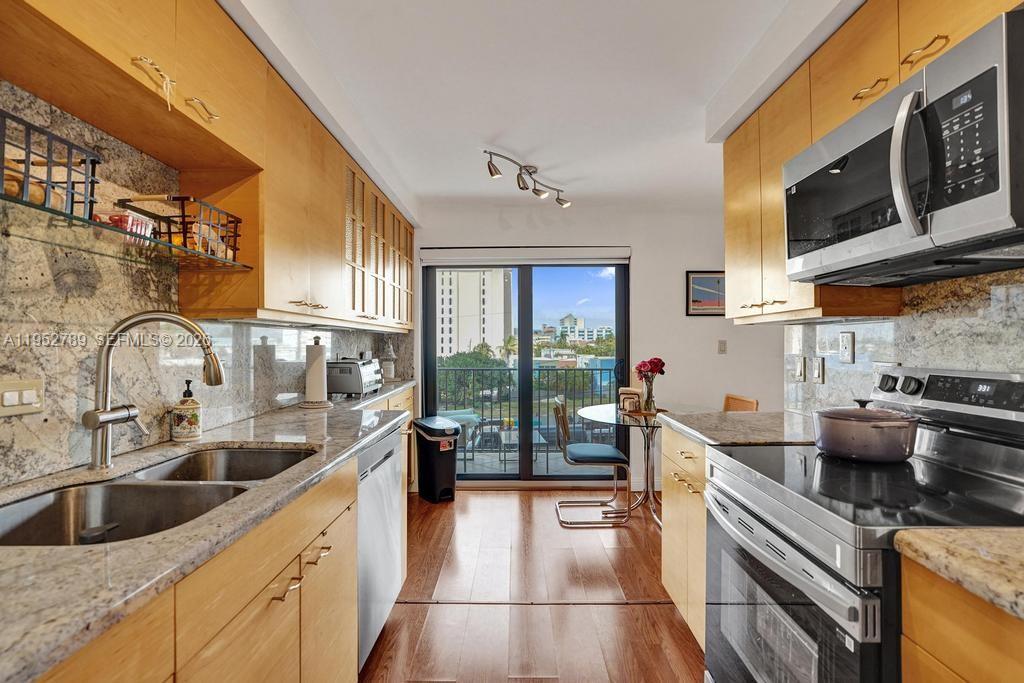 Photo of 1201 Ocean Dr  #310N, Hollywood, Florida, 33019 - 