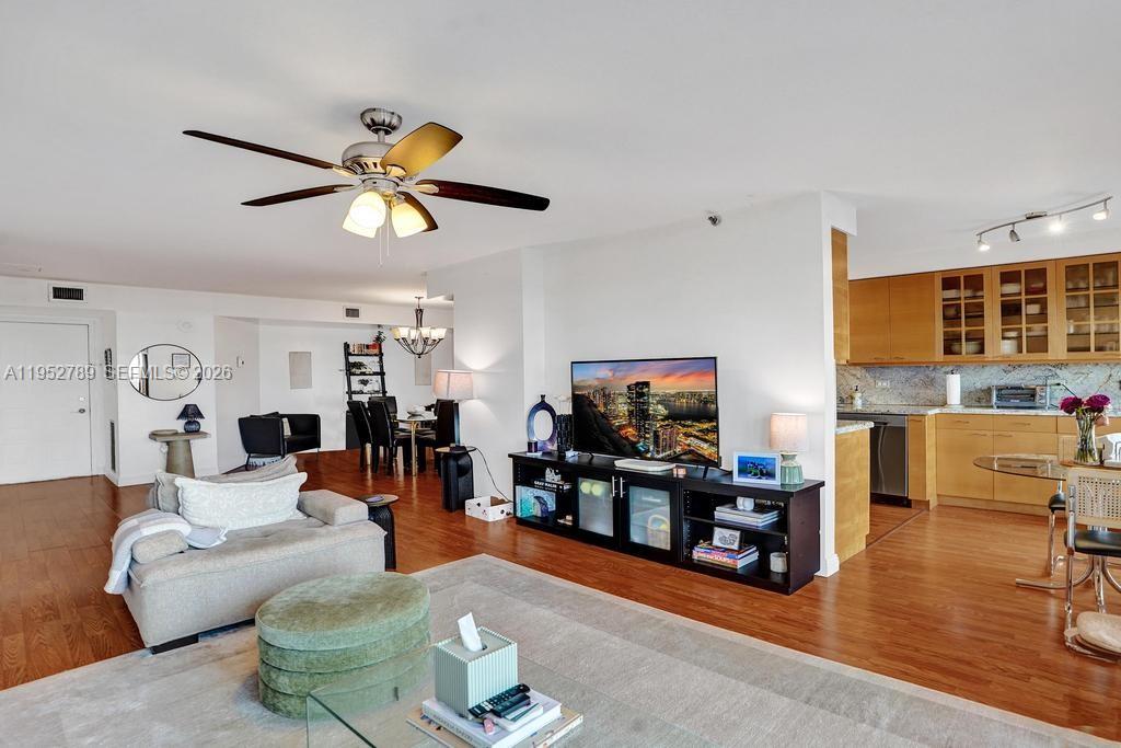 Photo of 1201 Ocean Dr  #310N, Hollywood, Florida, 33019 - 