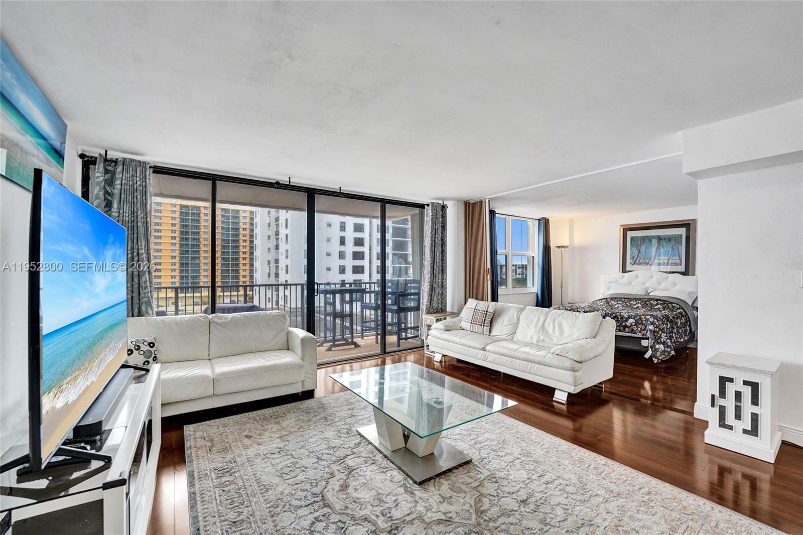 Photo of 2201 Ocean Dr  #608, Hollywood, Florida, 33019 - 