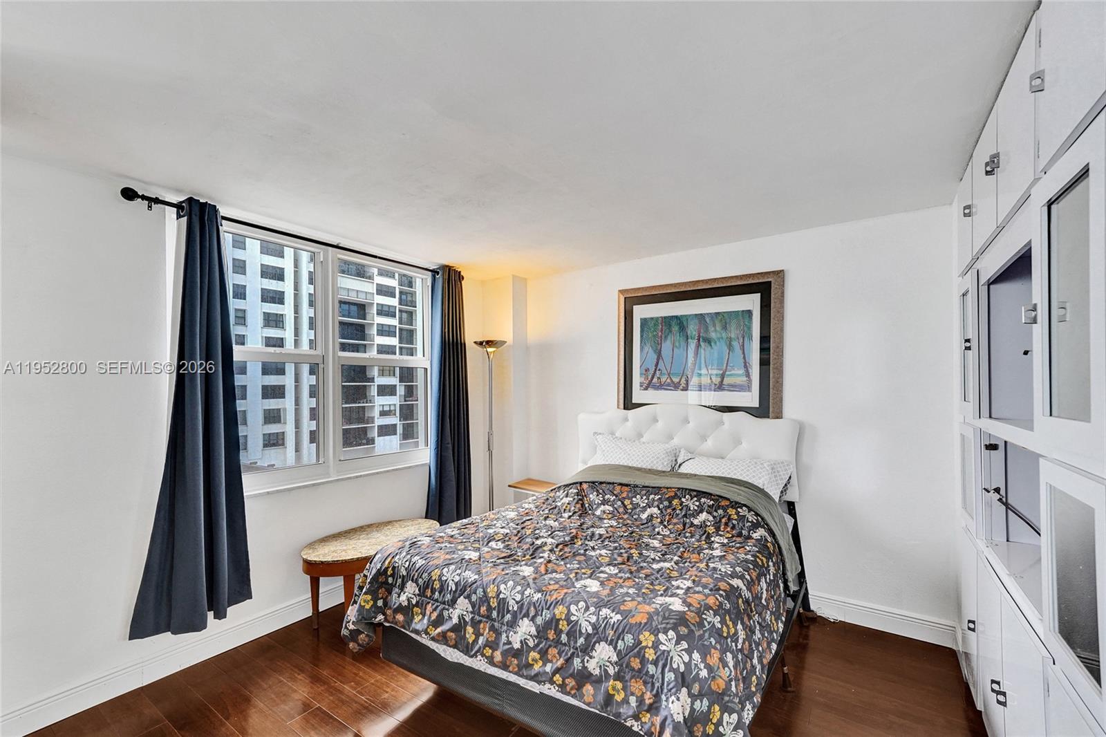 Photo of 2201 Ocean Dr  #608, Hollywood, Florida, 33019 - 