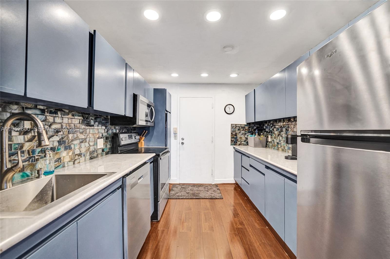 Photo of 2201 Ocean Dr  #608, Hollywood, Florida, 33019 - 