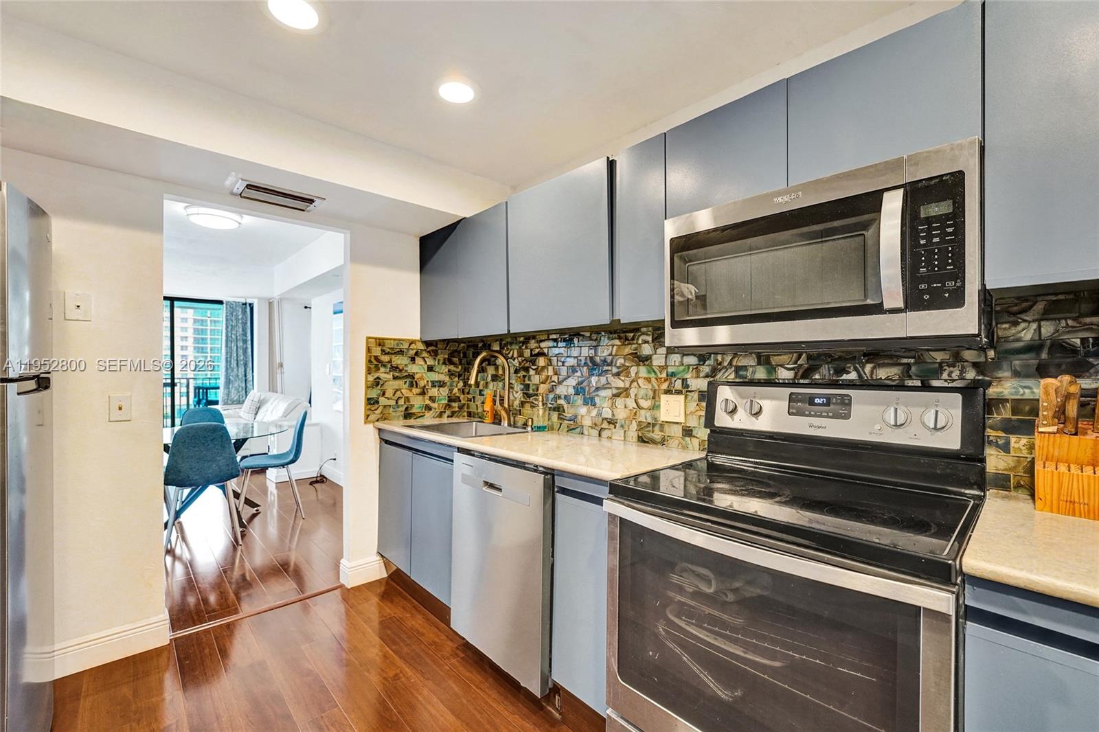 Photo of 2201 Ocean Dr  #608, Hollywood, Florida, 33019 - 