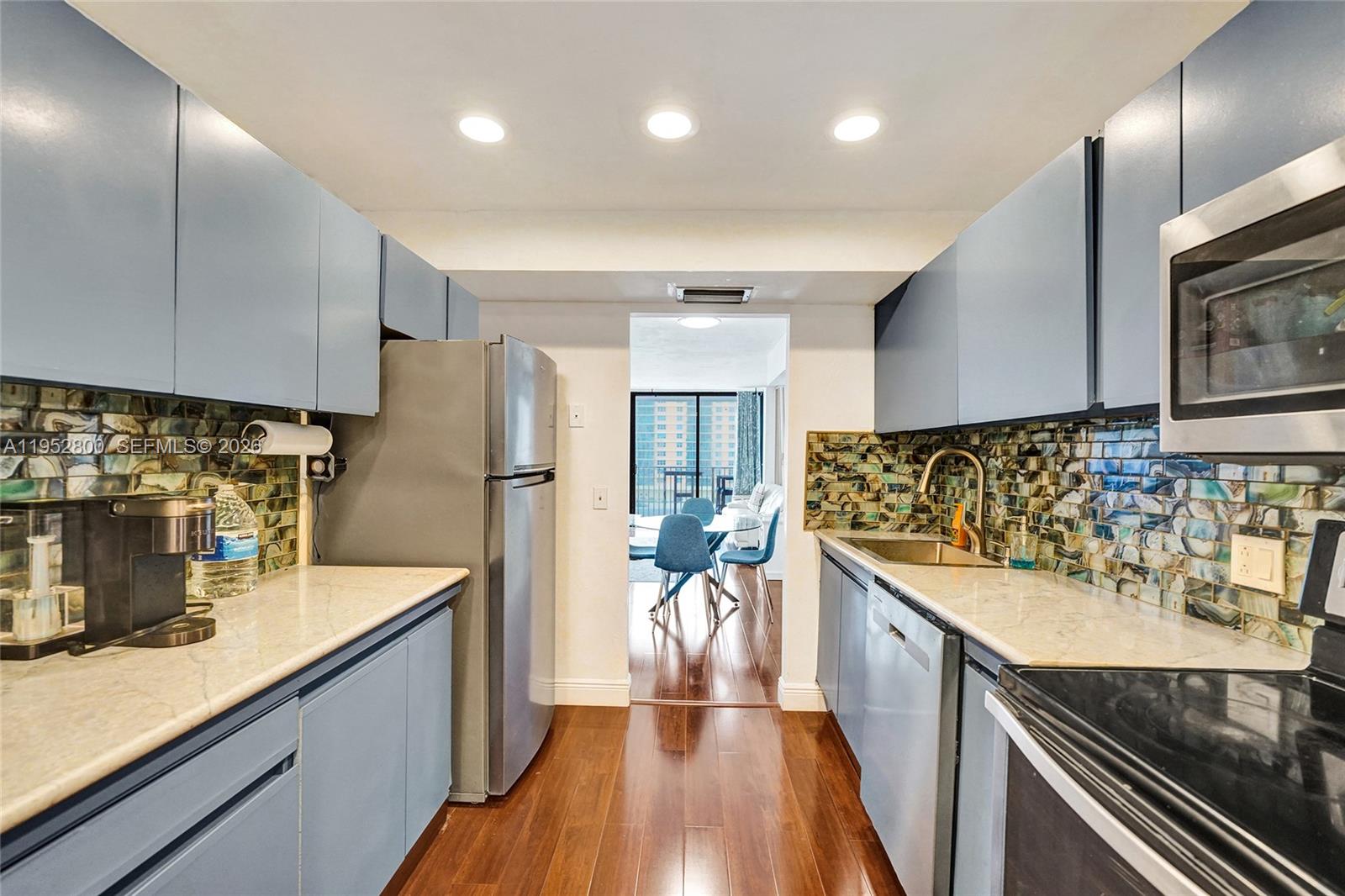 Photo of 2201 Ocean Dr  #608, Hollywood, Florida, 33019 - 