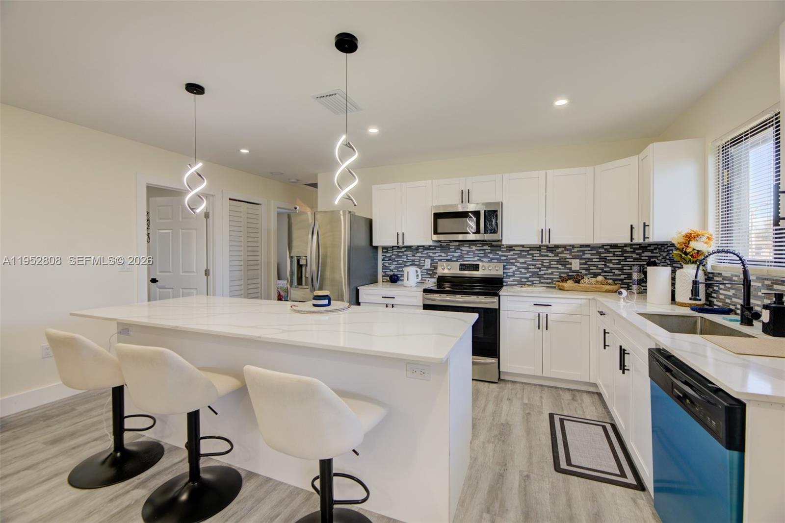   /  2738 sq. ft. $ 2026-01-26 0 Photo