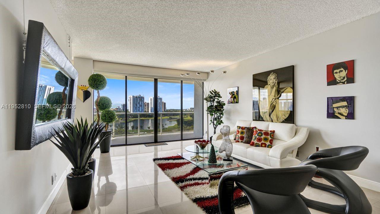 Photo of 20281 Country Club Dr  #809, Aventura, Florida, 33180 - 