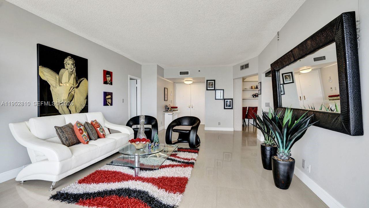 Photo of 20281 Country Club Dr  #809, Aventura, Florida, 33180 - 