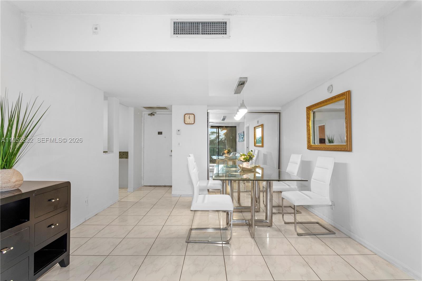 Photo of 20379 Country Club Dr  #532, Aventura, Florida, 33180 - 