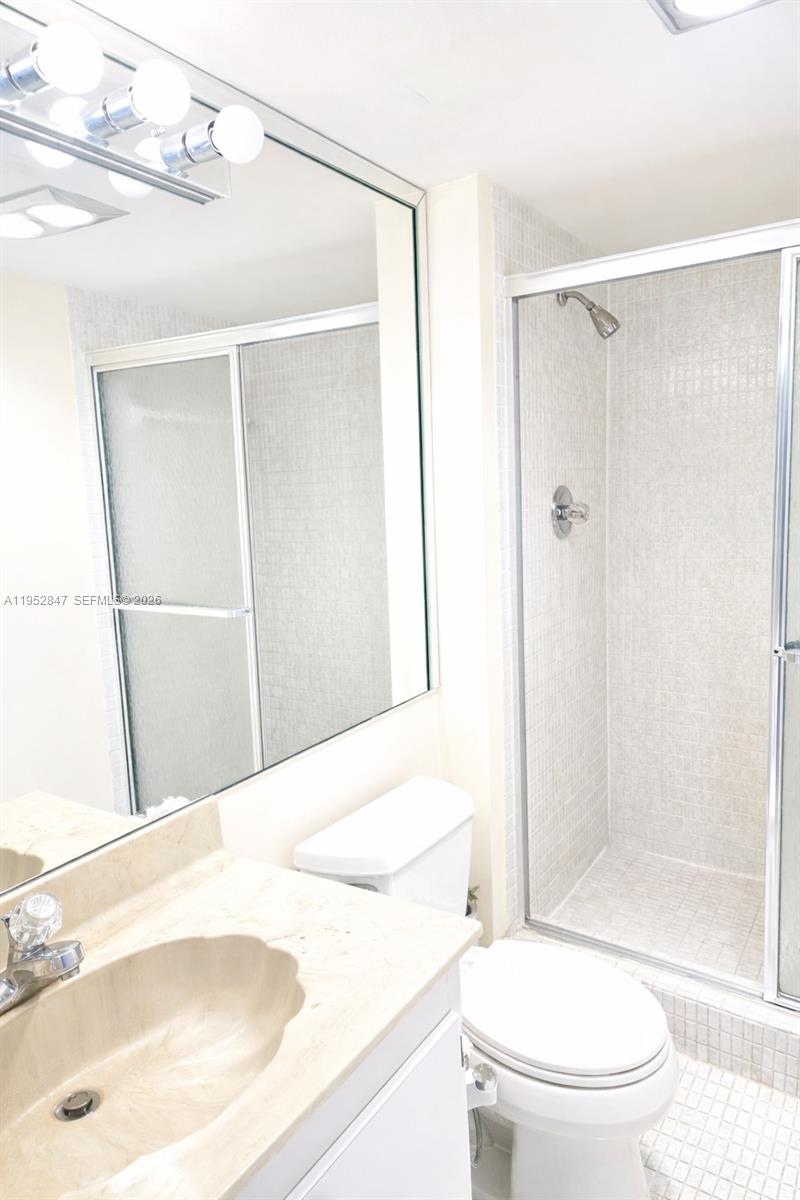 Photo of 20335 Country Club Dr #2509, Aventura, Florida, 33180 -