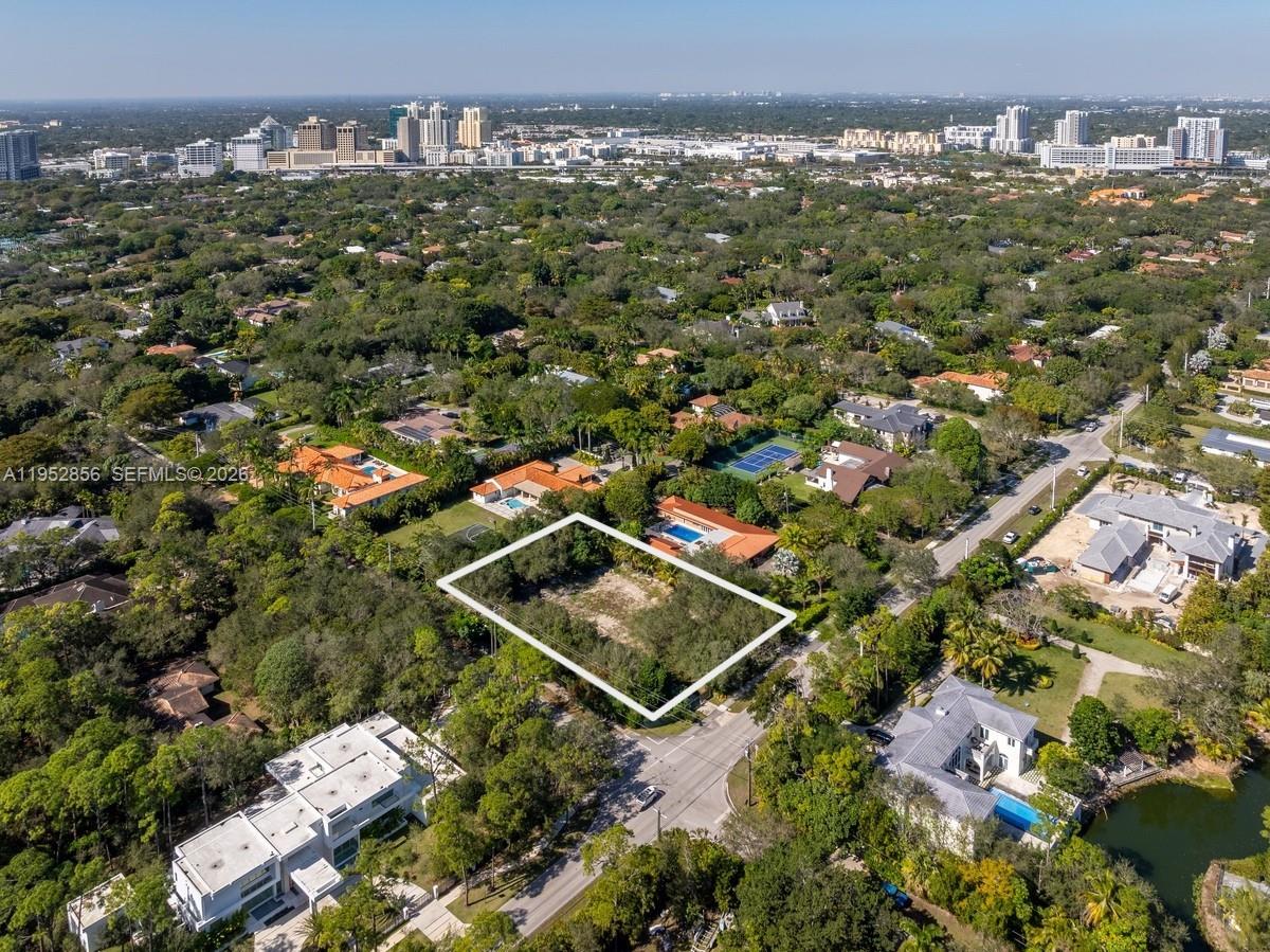   /   кв.футов $ 2026-01-26 0 Фото