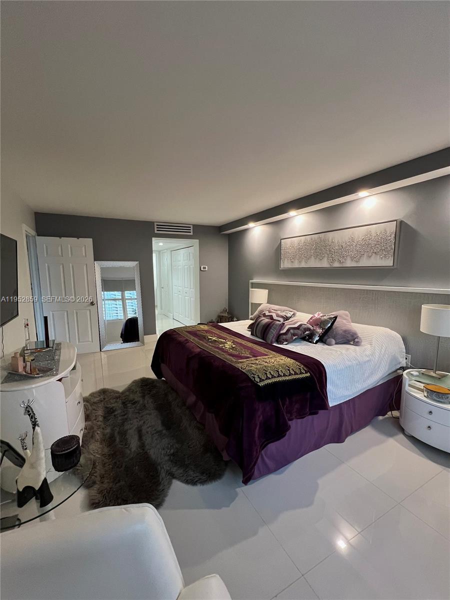 5P 2 / 2 1326 sq. ft. $ 2026-01-26 0 foto