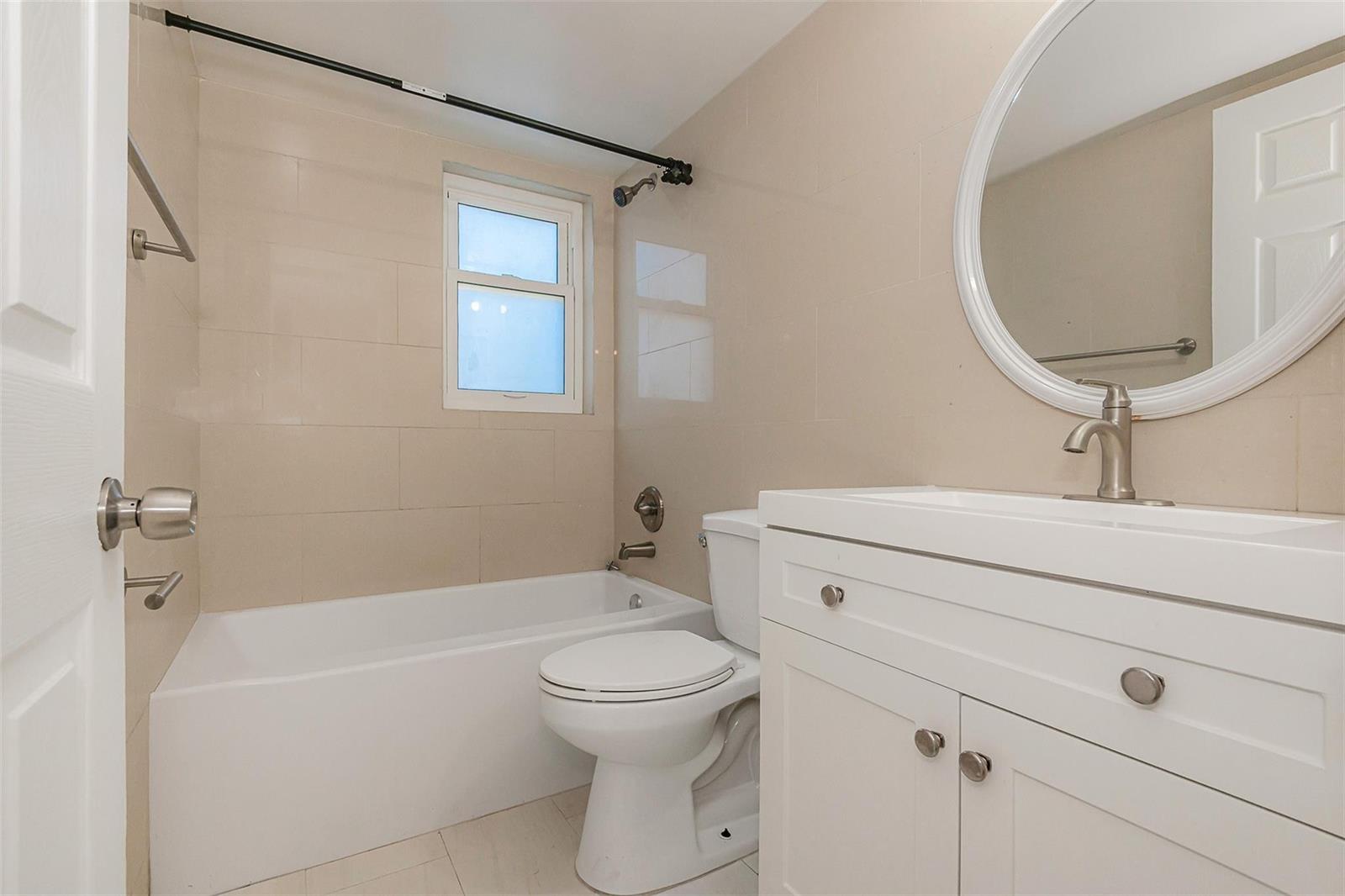   / 0 5387 sq. ft. $ 2026-06-21 0 foto