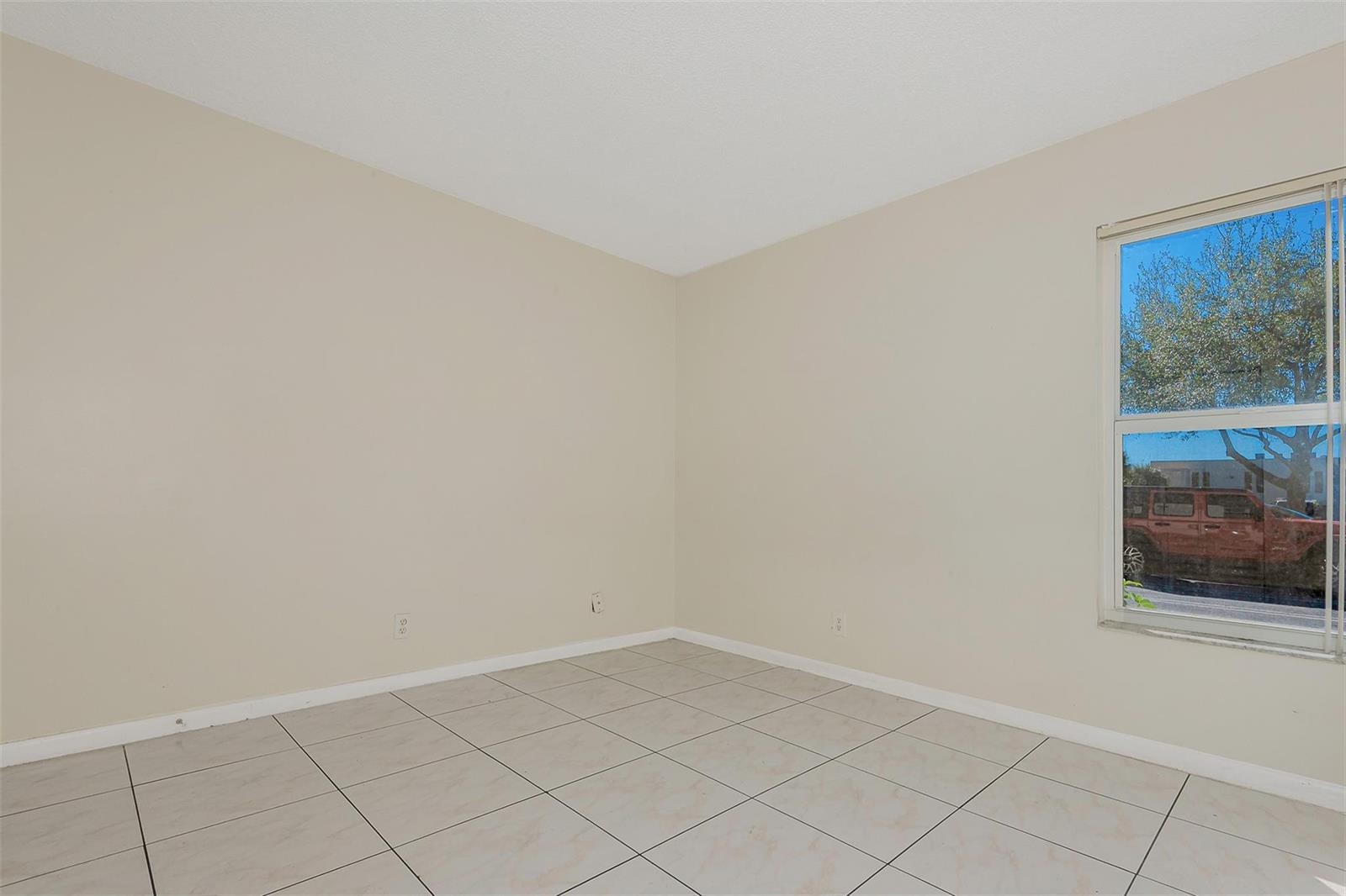   / 0 5387 sq. ft. $ 2026-06-21 0 foto
