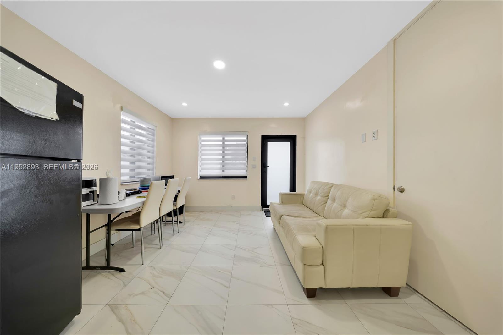   /  2211 sq. ft. $ 2026-01-26 0 Photo