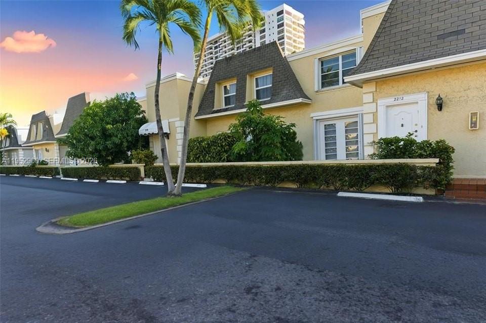 Photo of 2217 7th St (2217), Hallandale Beach, Florida, 33009 -