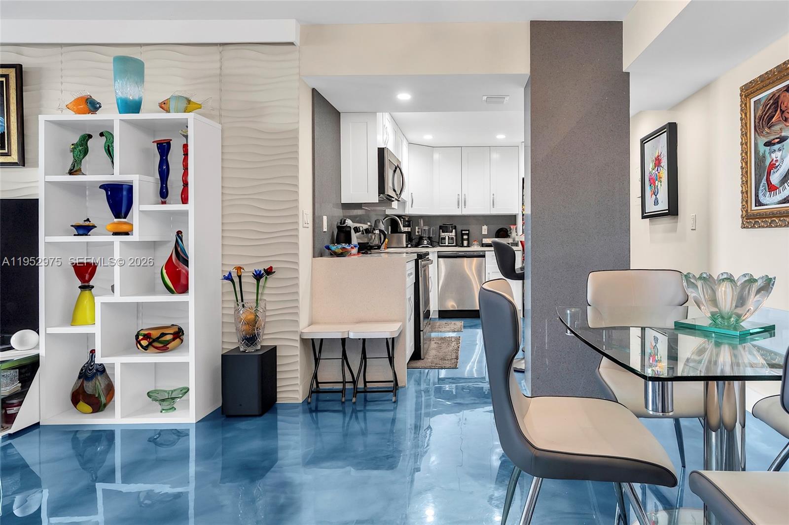 Photo of 1833 Ocean Dr  #1709, Hallandale Beach, Florida, 33009 - 