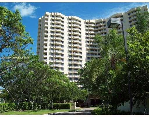 Photo of 3300 192nd St #914, Aventura, Florida, 33180 -