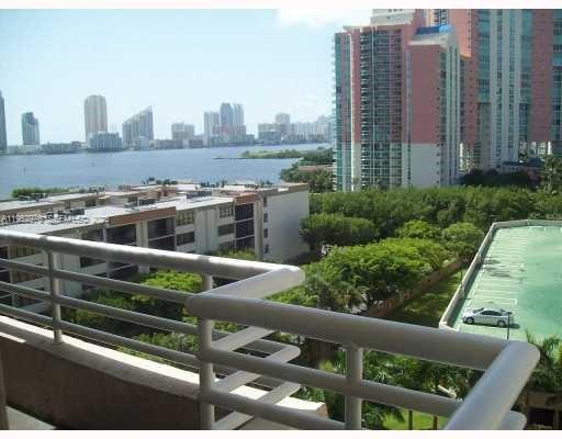 Photo of 3300 192nd St #914, Aventura, Florida, 33180 -