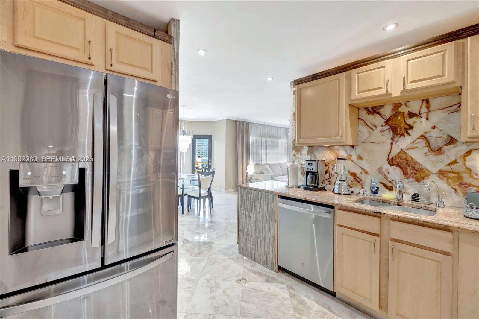 See details 4S 2 / 2 1275 sq. ft. $ 2026-01-26 0 Photo