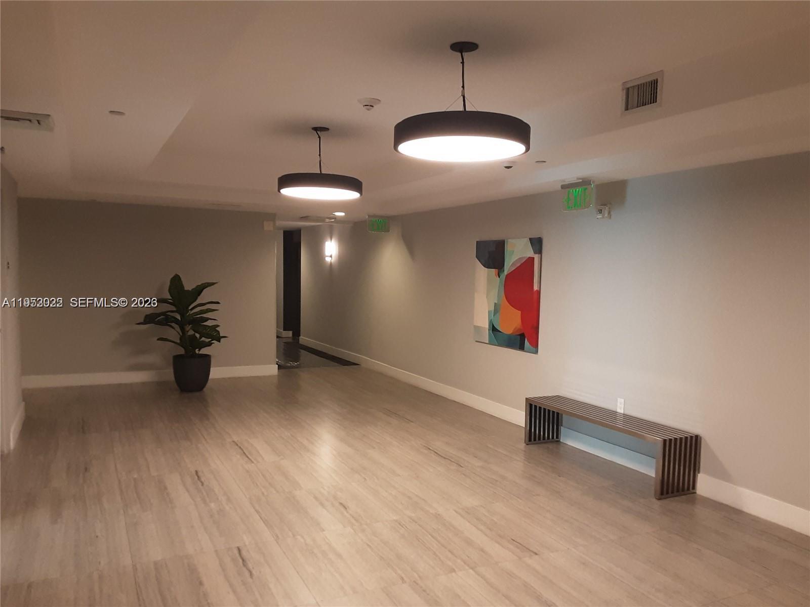 Photo of 140 Dixie Hwy  #721, Hollywood, Florida, 33020 - 