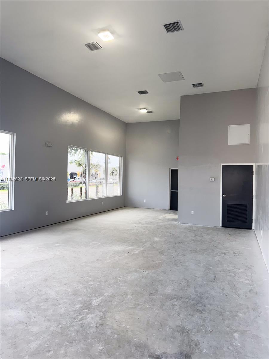   /   sq. ft. $ 2026-01-26 0 Photo