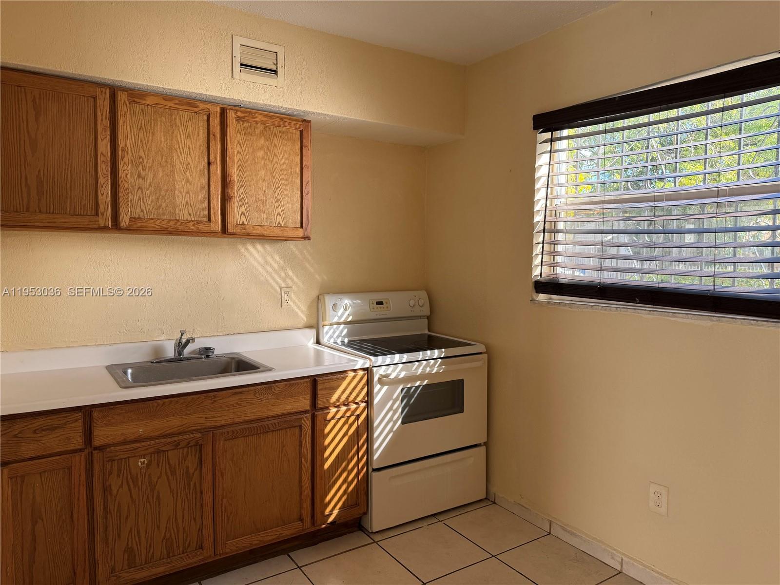   /  3512 sq. ft. $ 2026-01-26 0 Photo