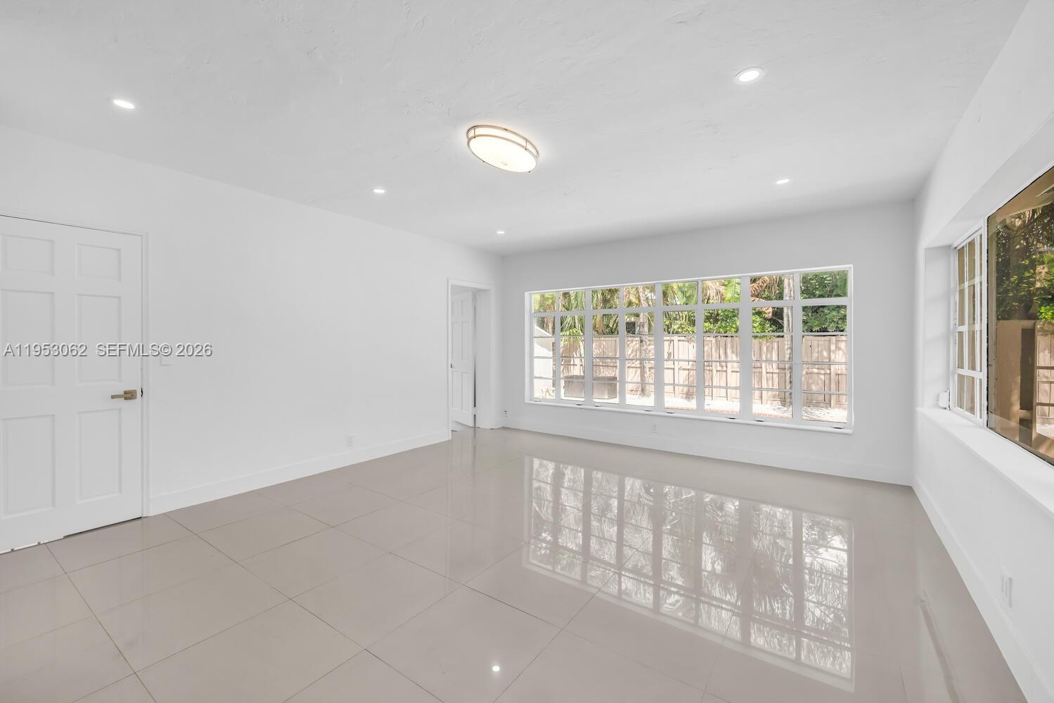   /  2124 sq. ft. $ 2026-01-26 0 foto