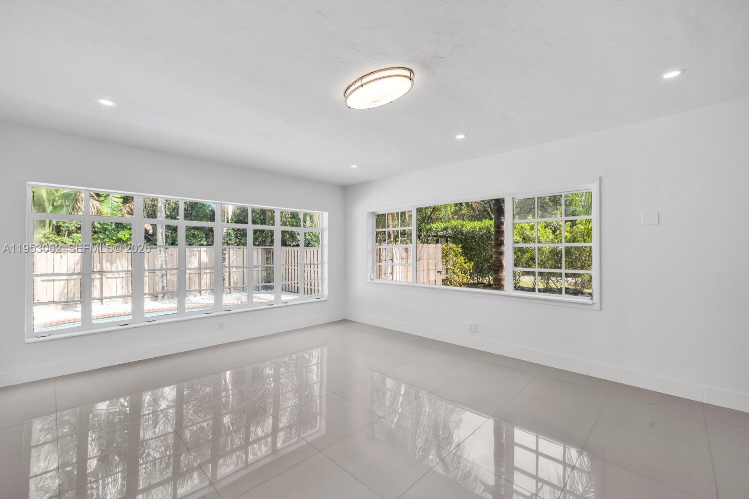   /  2124 sq. ft. $ 2026-01-26 0 foto