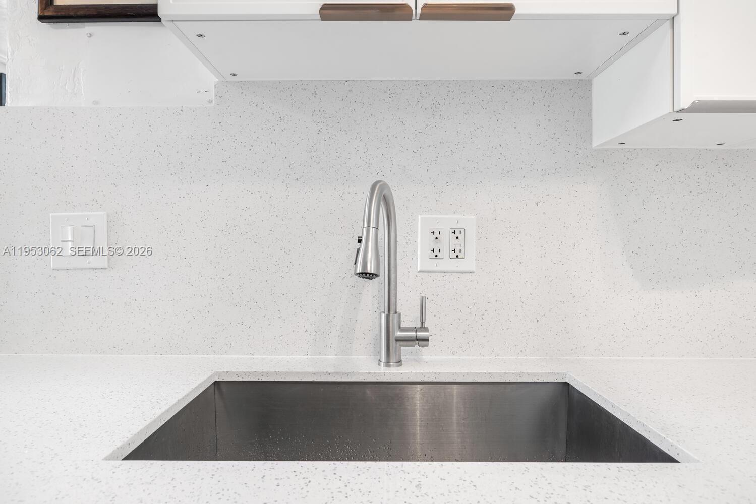   /  2124 sq. ft. $ 2026-01-26 0 foto