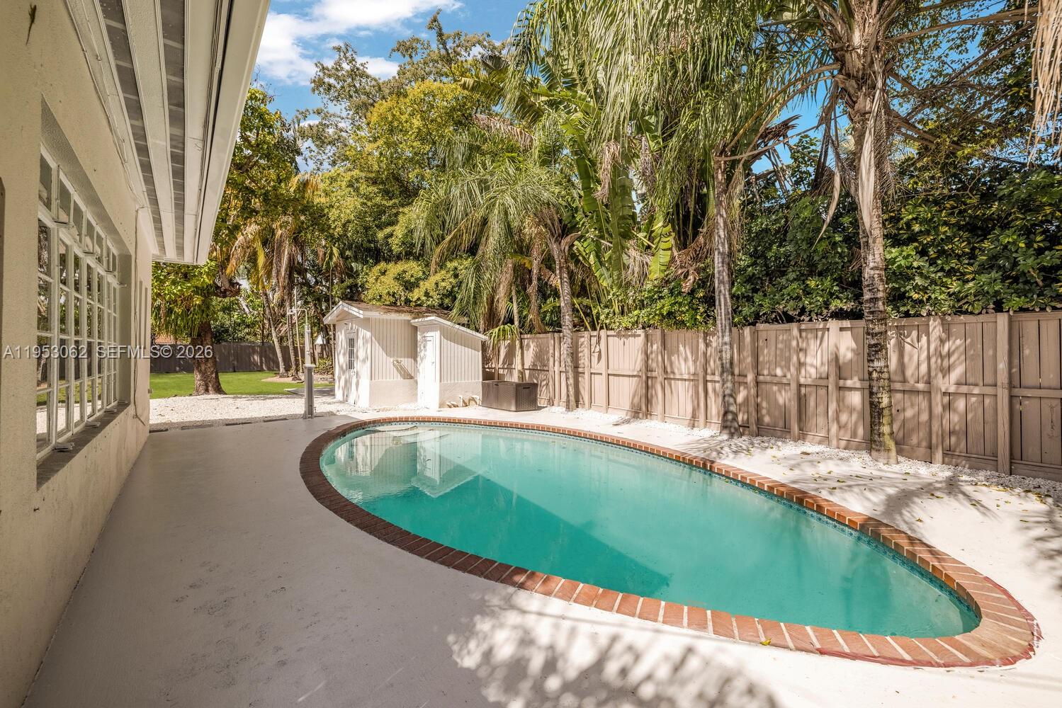   /  2124 sq. ft. $ 2026-01-26 0 foto