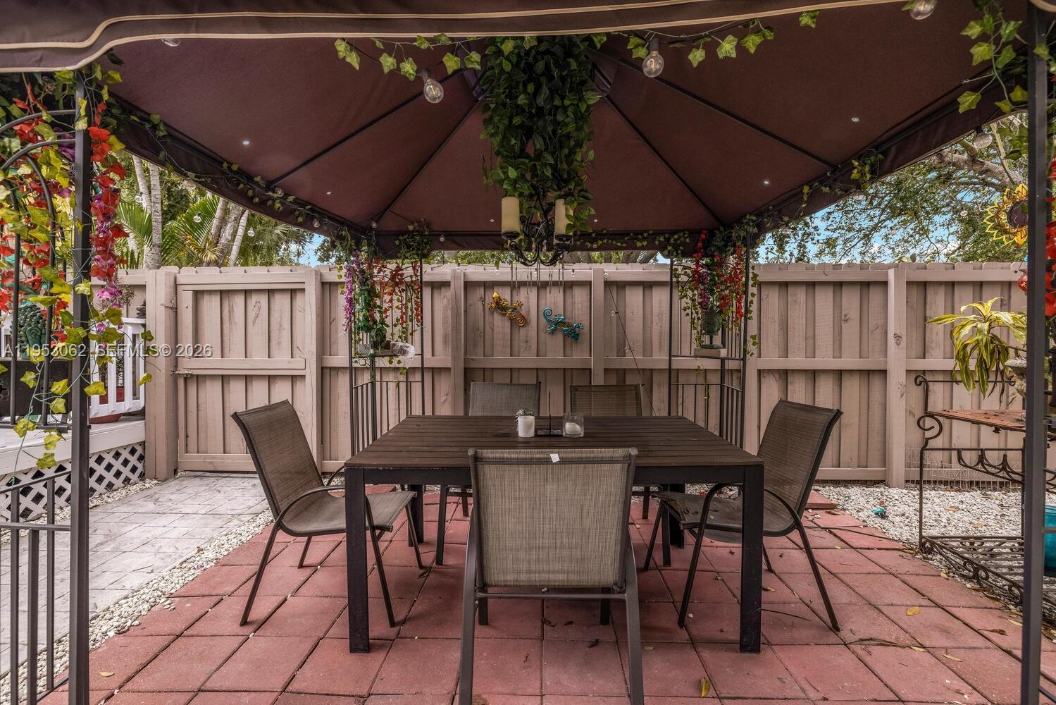   /  2124 sq. ft. $ 2026-01-26 0 foto