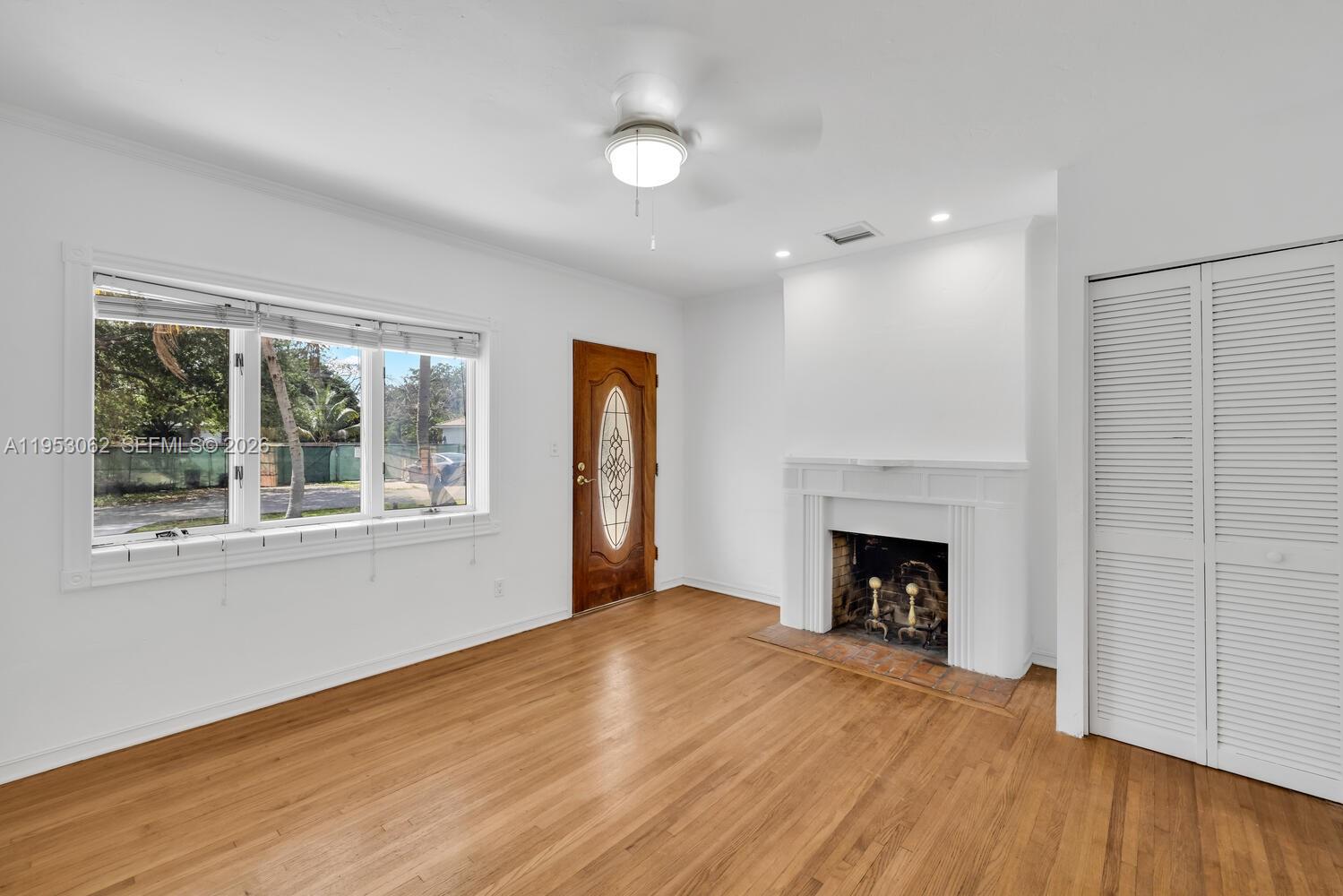   /  2124 sq. ft. $ 2026-01-26 0 foto