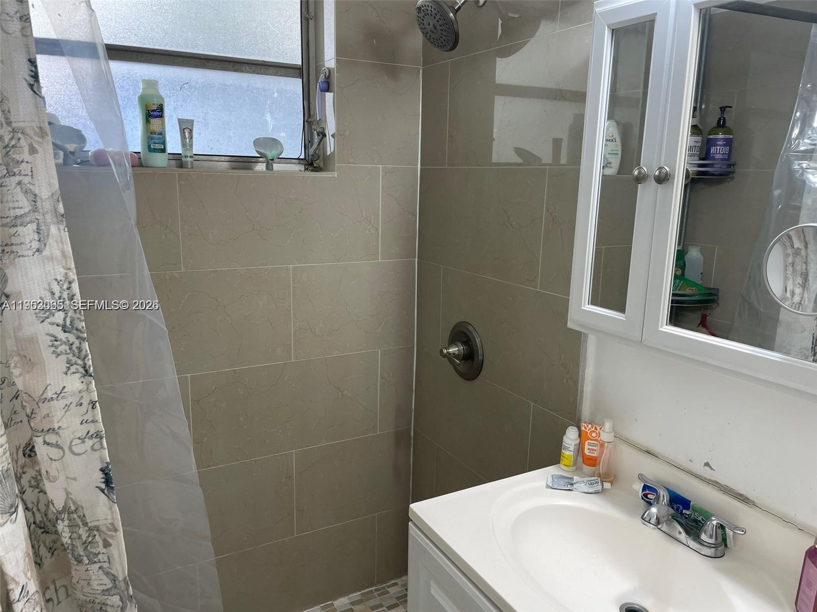 See details / 1690 sq. ft. $ 2026-04-03 0 Photo