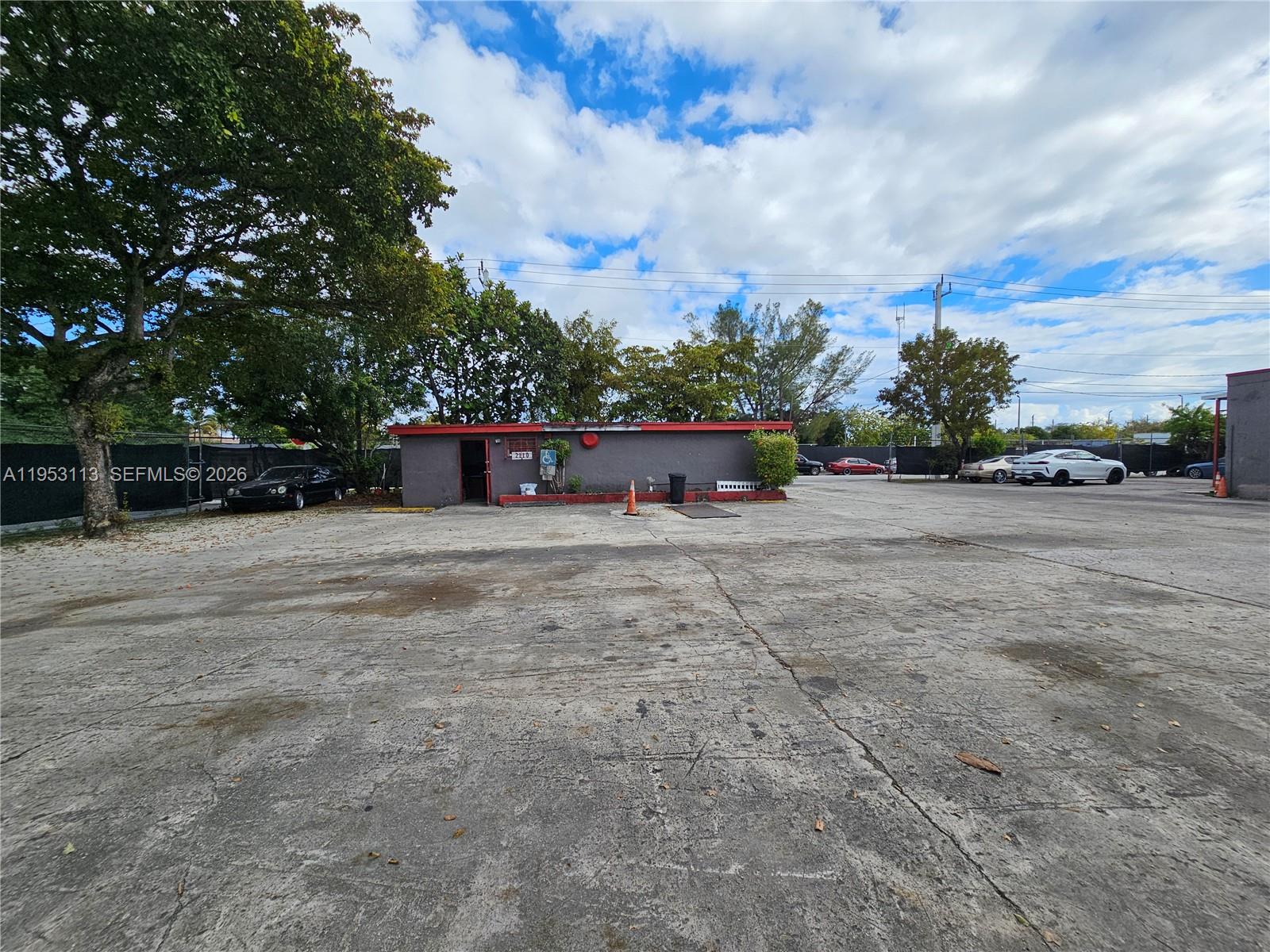   /   sq. ft. $ 2026-01-26 0 Photo