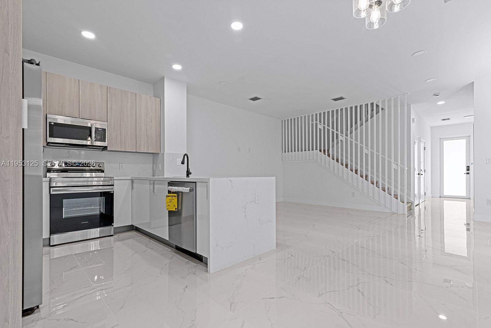   /  1765 sq. ft. $ 2026-01-26 0 Photo