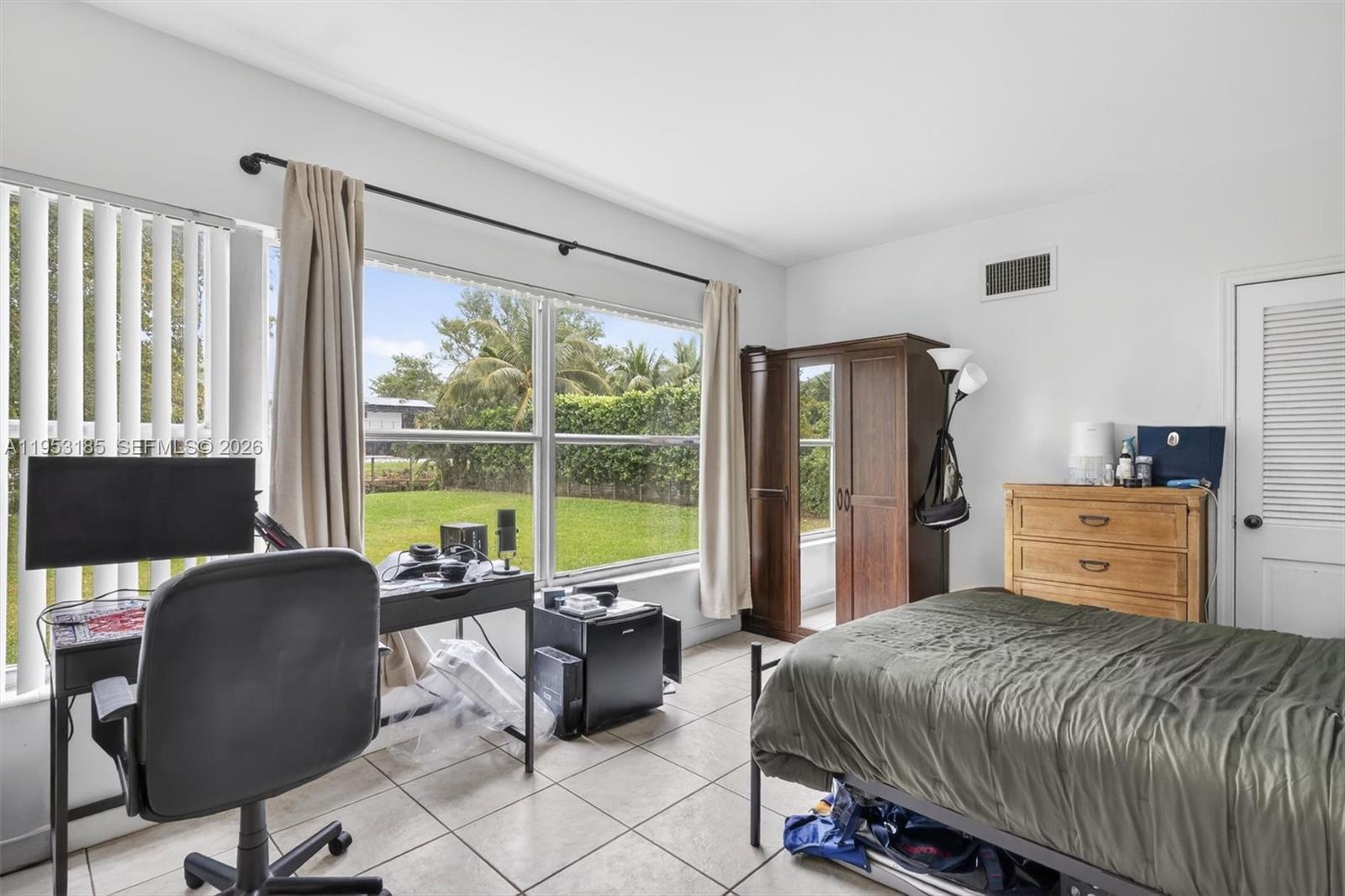   /  3726 sq. ft. $ 2026-01-26 0 Photo