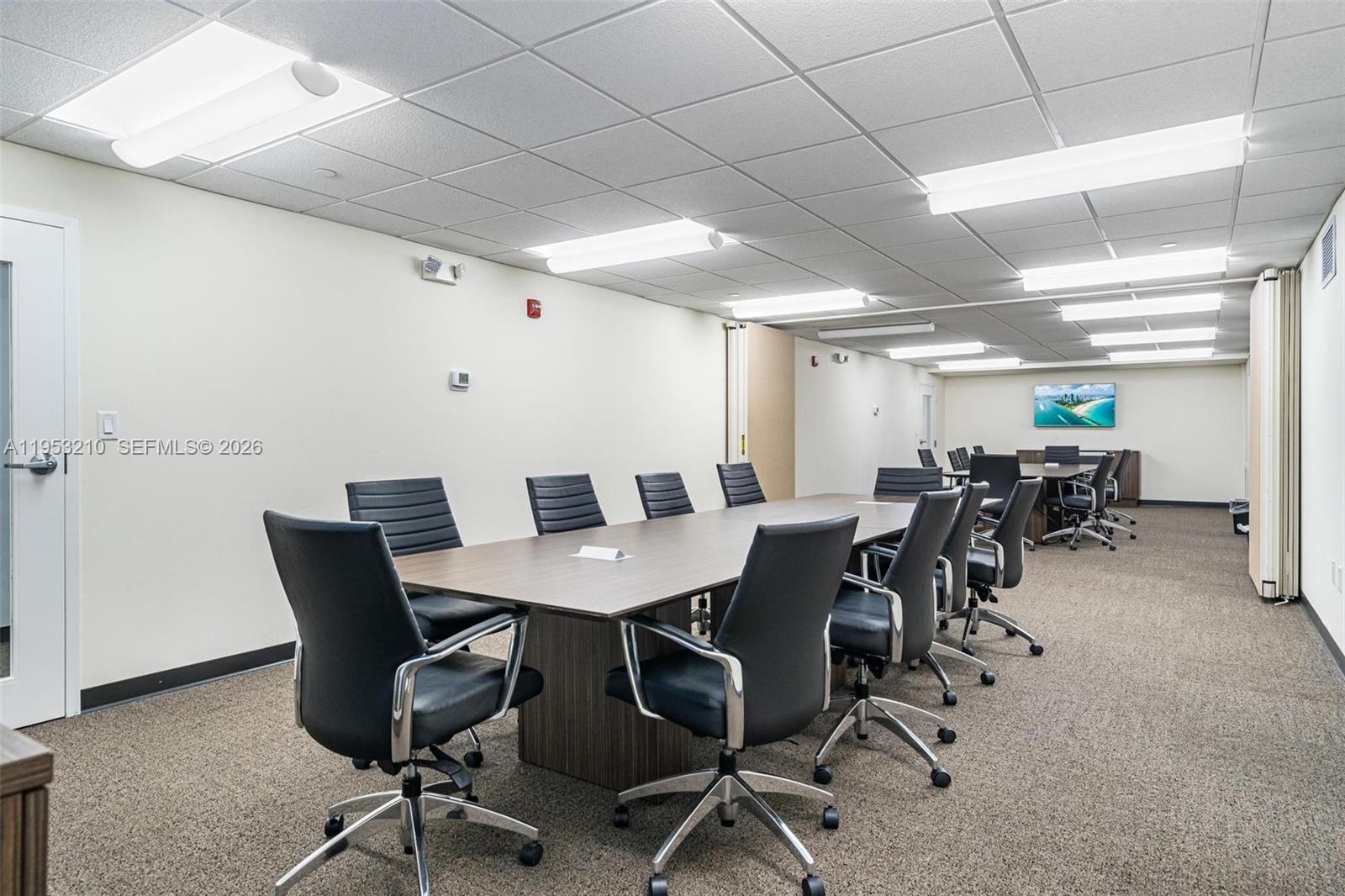 CU9J  /   sq. ft. $ 2026-02-09 0 foto