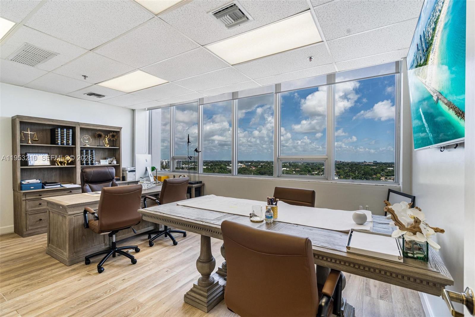 CU9J  /   sq. ft. $ 2026-02-09 0 foto