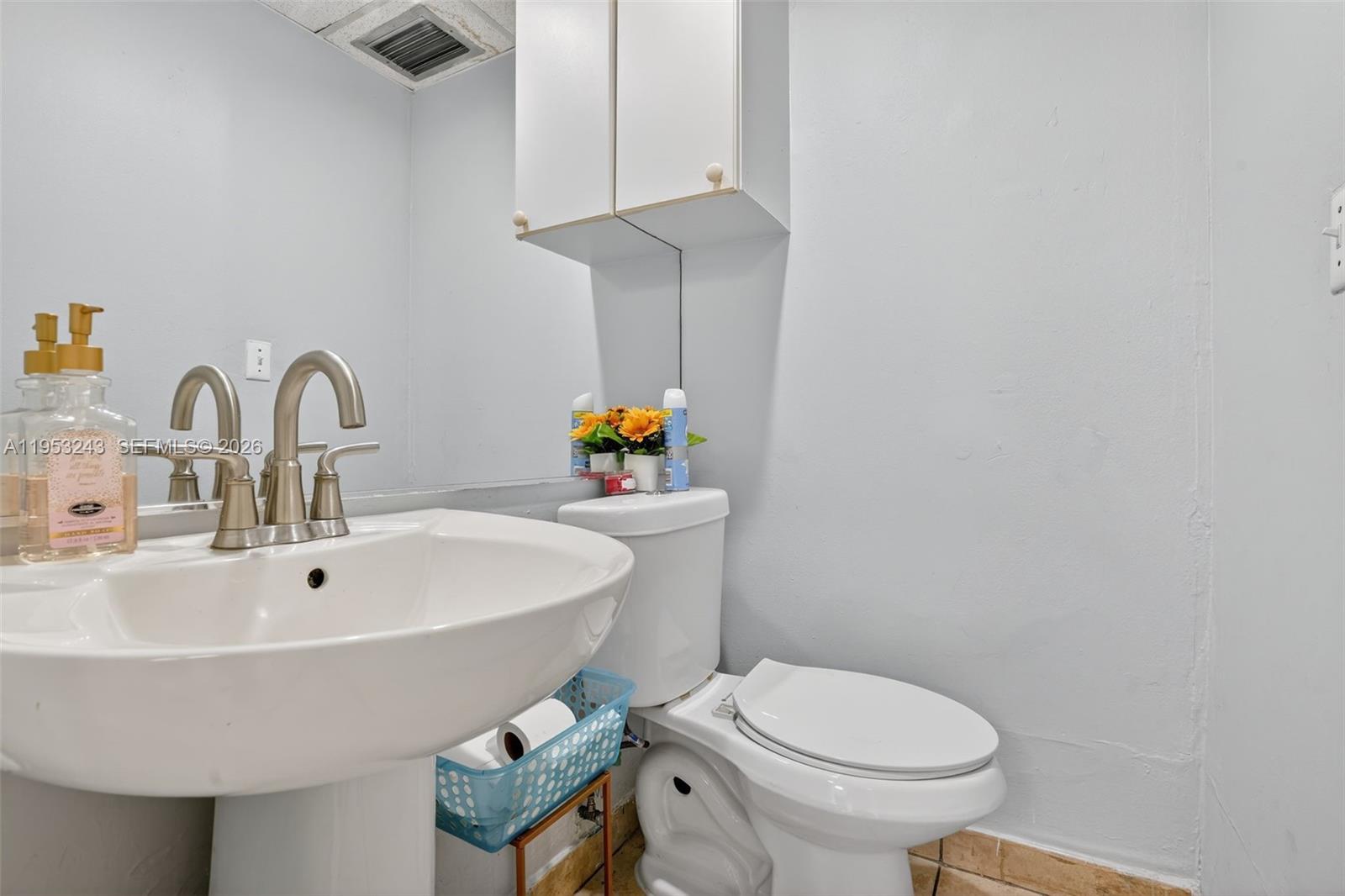   /   sq. ft. $ 2026-01-27 0 Photo