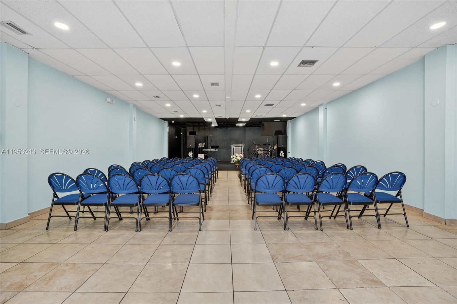   /   sq. ft. $ 2026-01-27 0 Photo