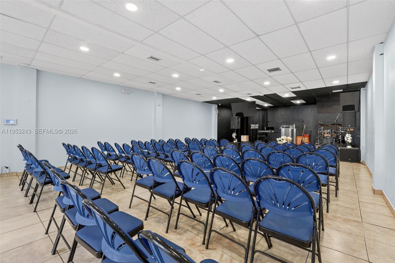   /   sq. ft. $ 2026-01-27 0 Photo