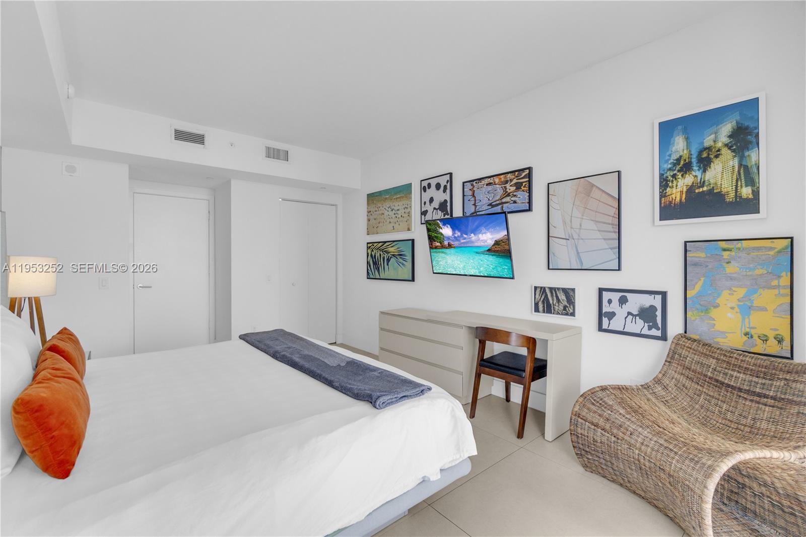 1507 1 / 1 852 sq. ft. $ 2026-01-27 0 Photo