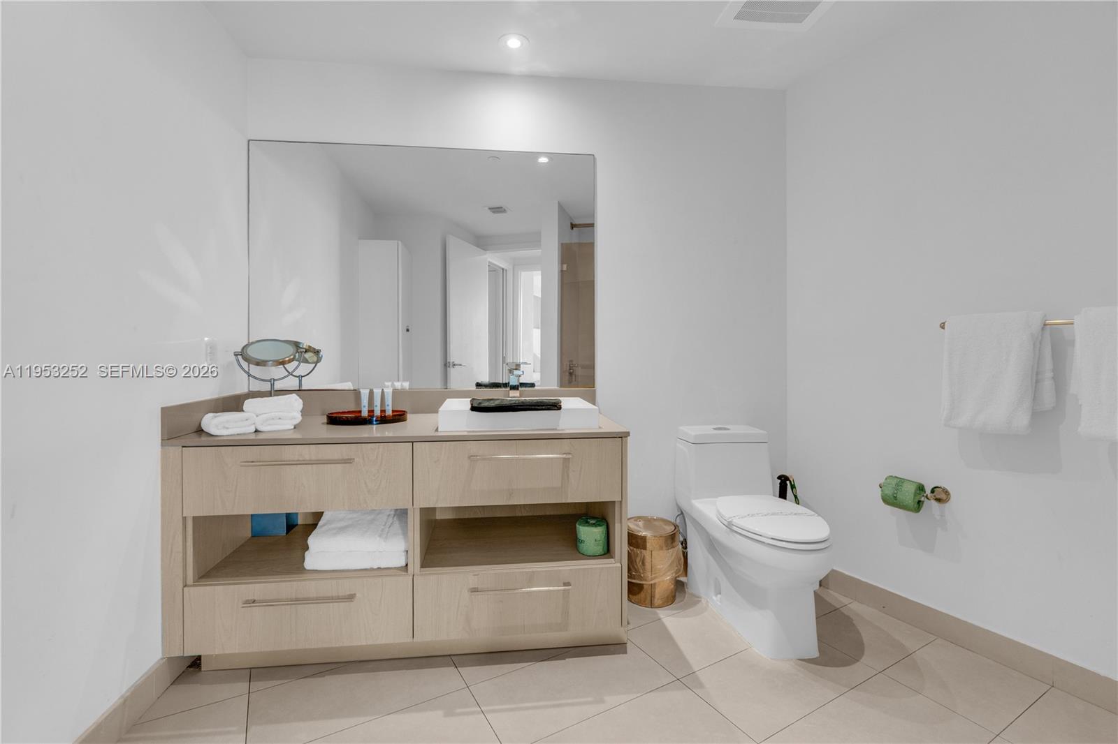 1507 1 / 1 852 sq. ft. $ 2026-01-27 0 Photo