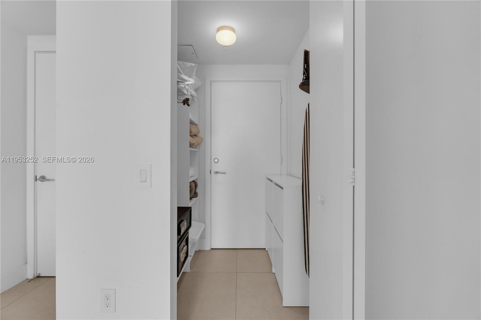 1507 1 / 1 852 sq. ft. $ 2026-01-27 0 Photo