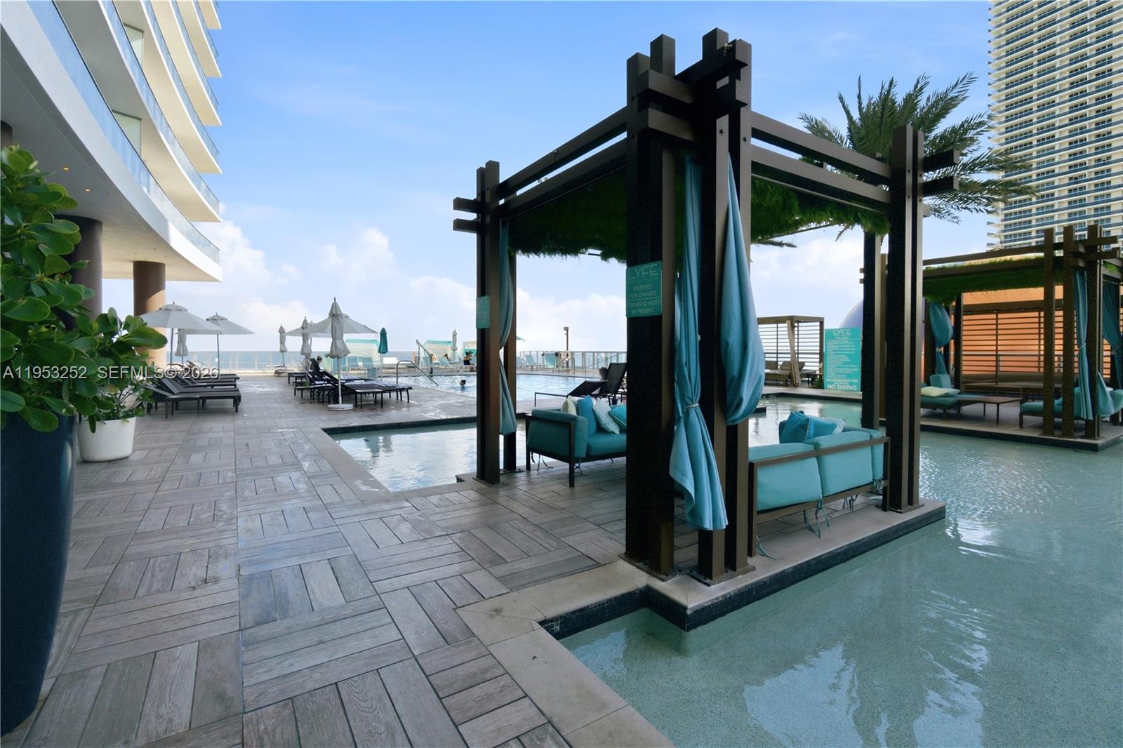 1507 1 / 1 852 sq. ft. $ 2026-01-27 0 Photo