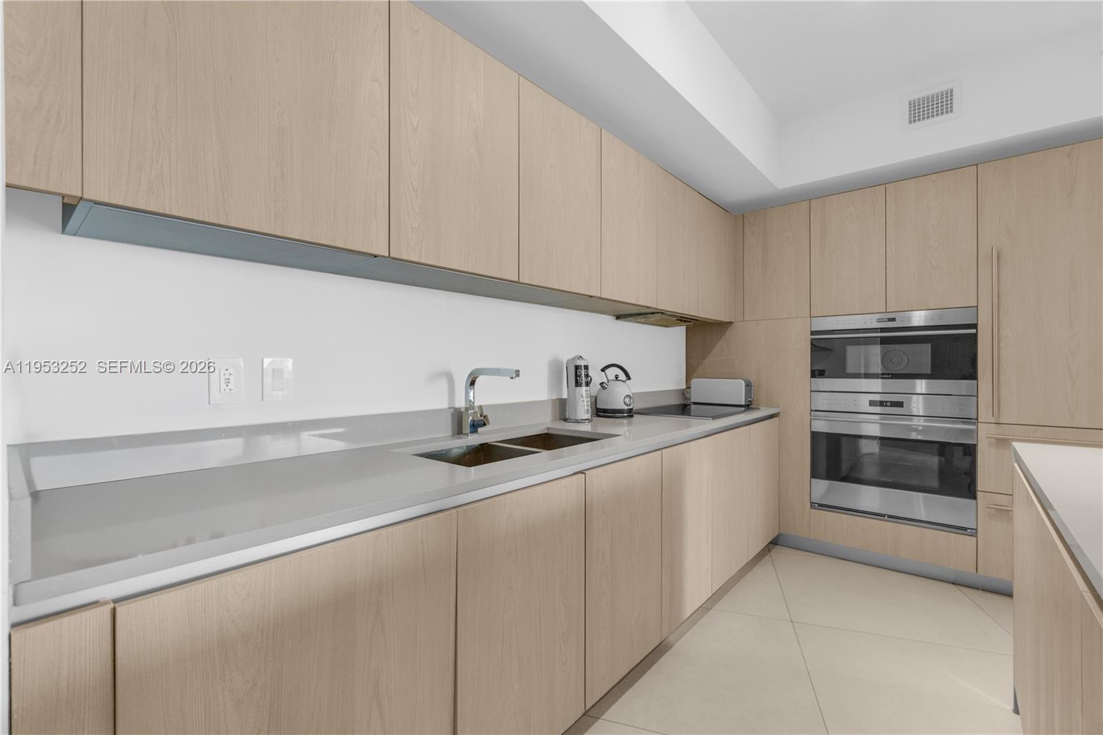 1507 1 / 1 852 sq. ft. $ 2026-01-27 0 Photo