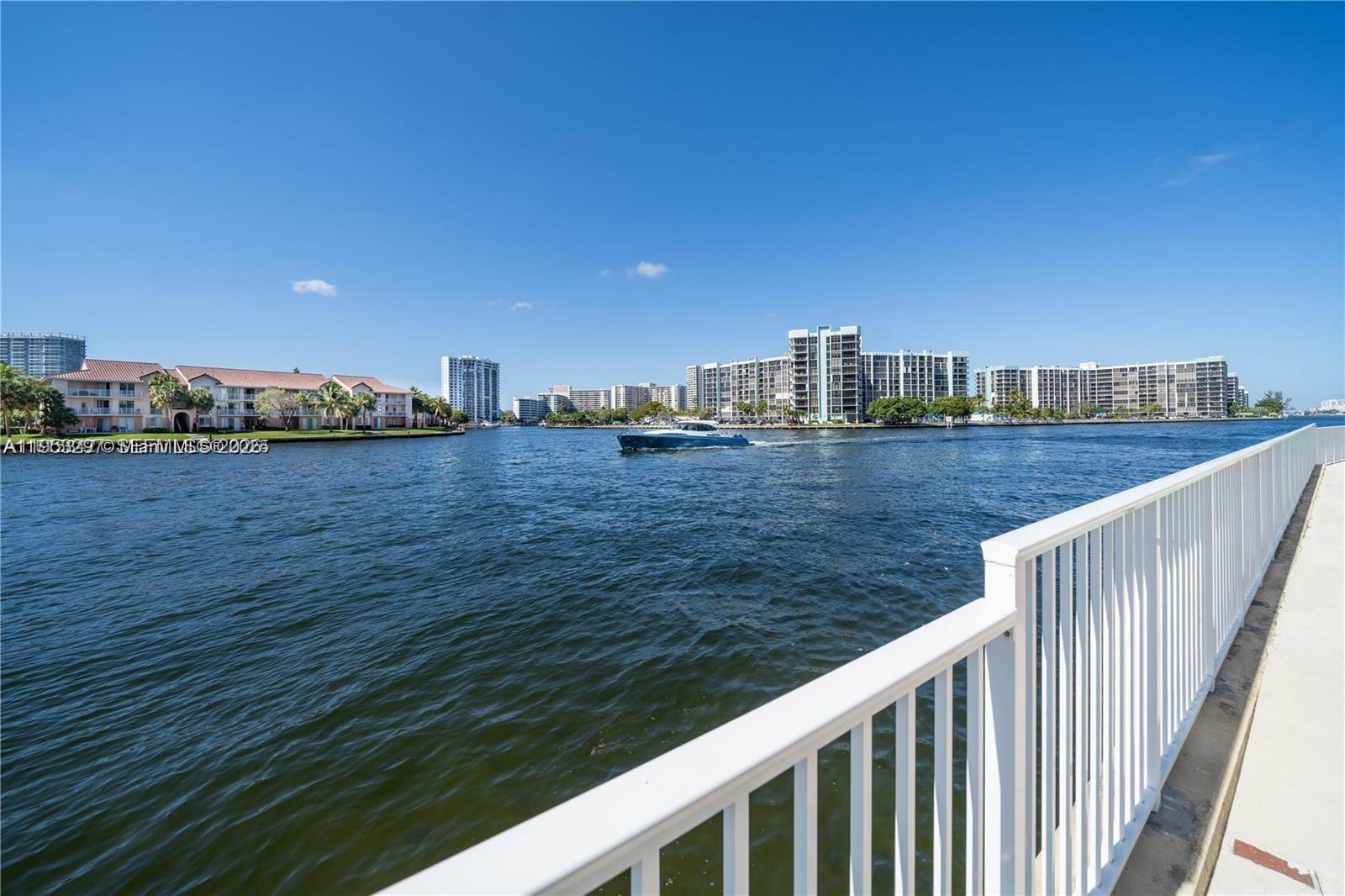 Photo of 3800 Ocean Dr  #325, Hollywood, Florida, 33019 - 