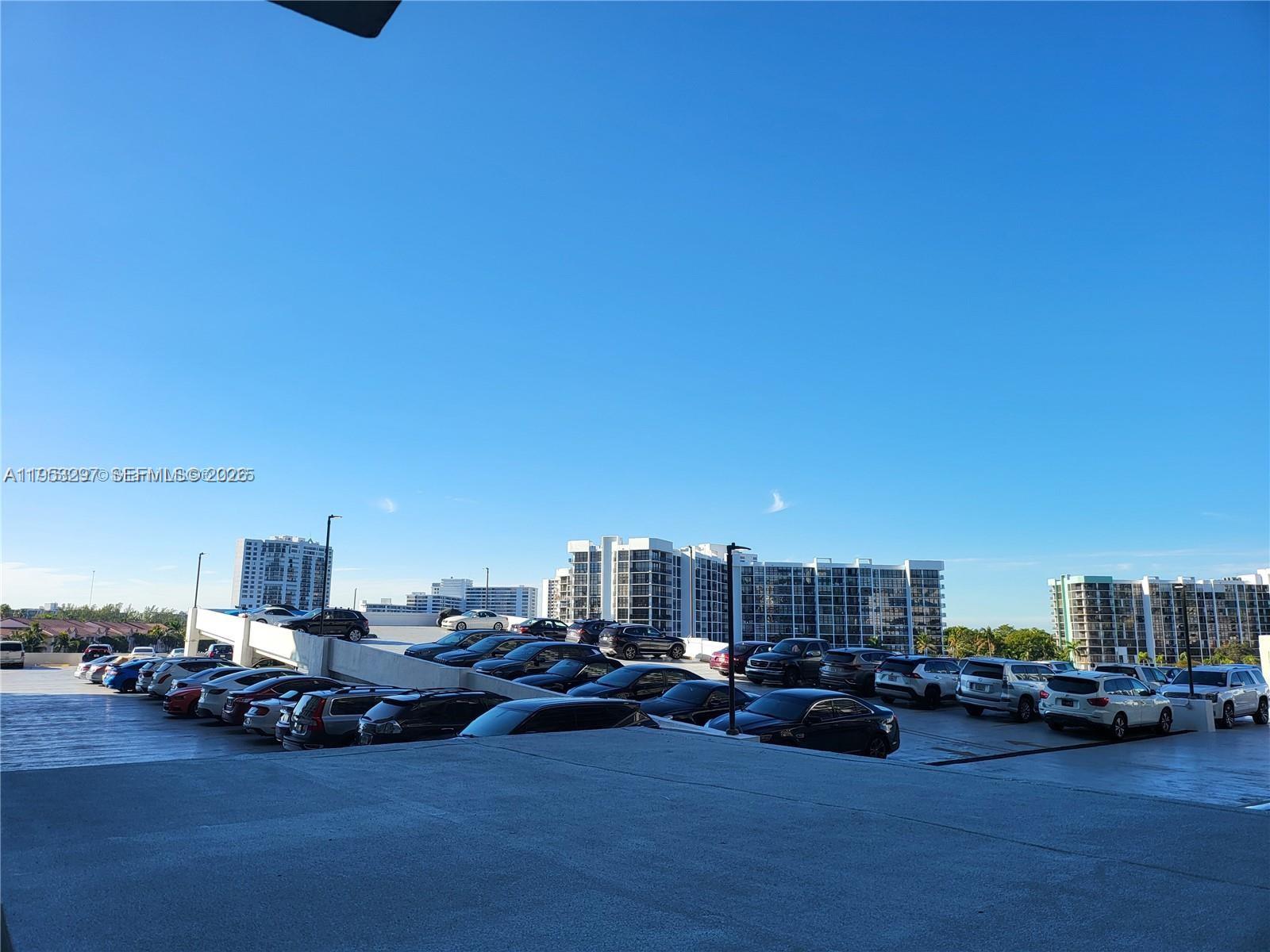 Photo of 3800 Ocean Dr  #325, Hollywood, Florida, 33019 - 
