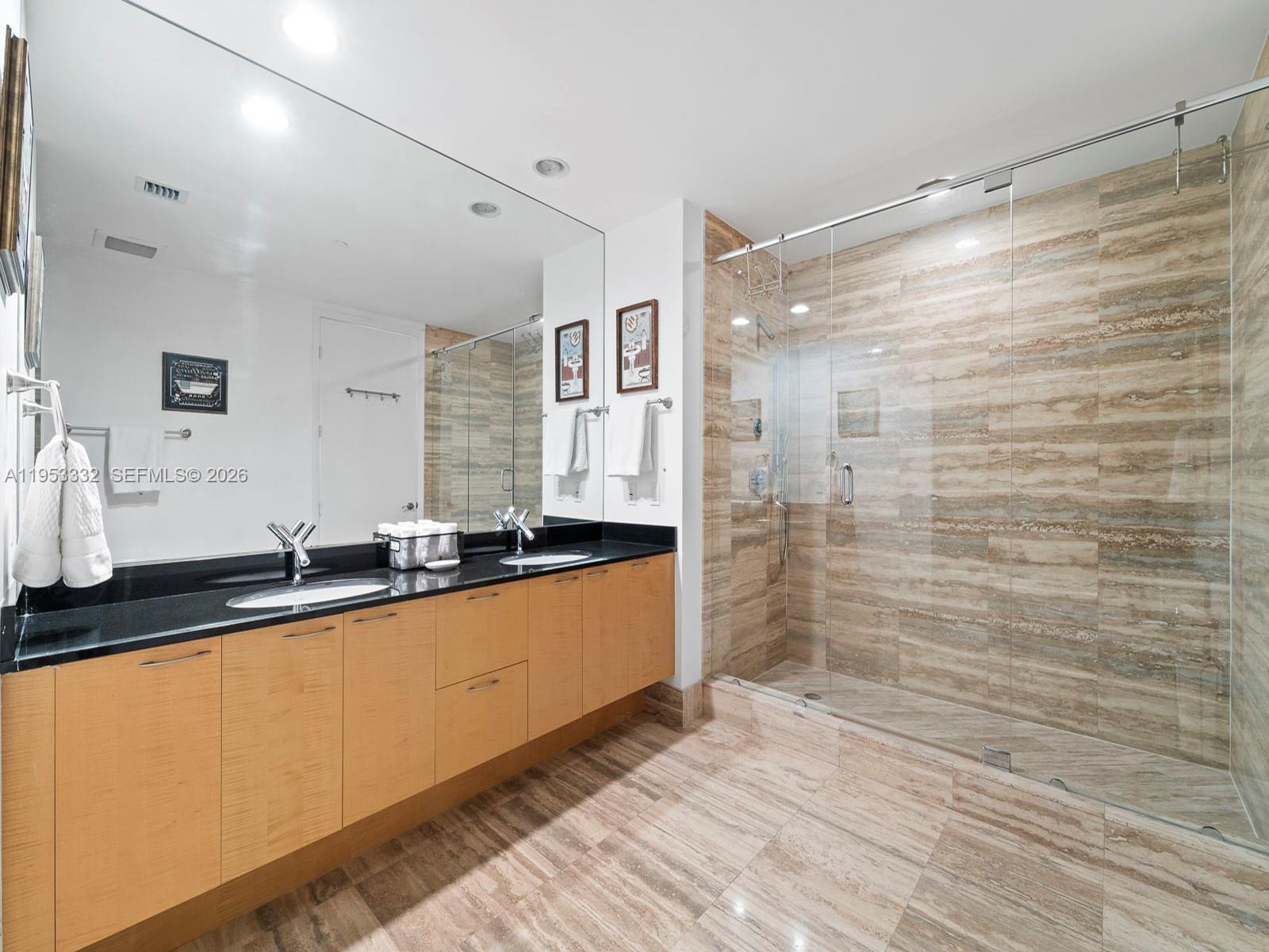 405 2 / 2 1435 sq. ft. $ 2026-01-27 0 Photo